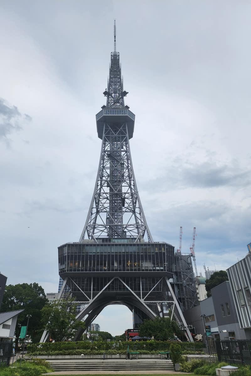 名古屋市實景照(LMP 2001 / CC BY-SA 4.0 / Wikimedia Commons)