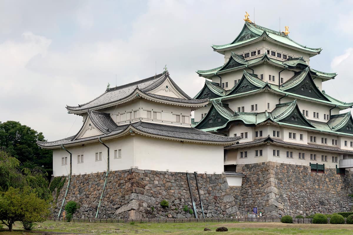 名古屋市實景照（Base64 / CC BY-SA 3.0 / Wikimedia Commons）