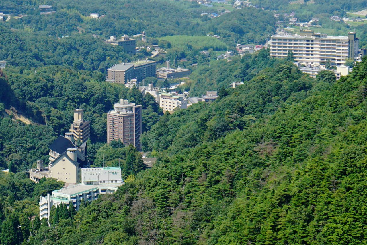 The ropeway and hot-spring town scenery at Arima Onsen near Kobe