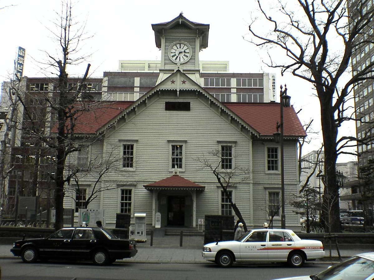 札幌市時計台的美式木造鐘樓